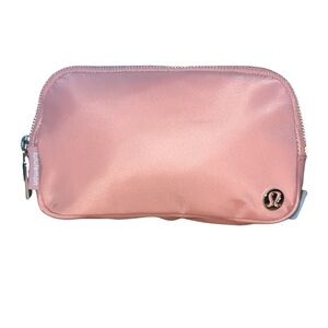 NWT Lululemon Everywhere Belt Bag Mini 0.7L Flush Pink